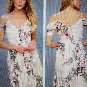 LULUS VERONA FLORAL OFF THE SHOULDER LACE DRESS M